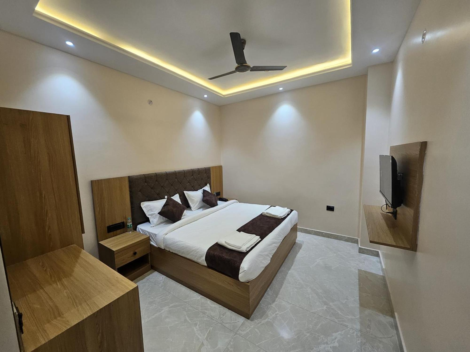 Homestay Nakshatra Residency *